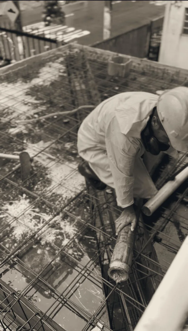 Estruturas em concreto armado — armação, fôrma e concretagem em Santos